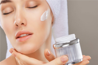 青轻美容 探索现代洗涤用品的护肤新趋势